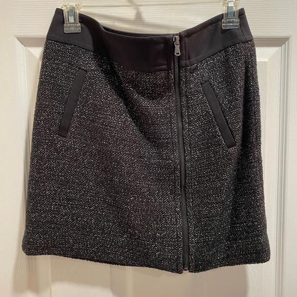 LOFT Dresses & Skirts - LOFT Skirt